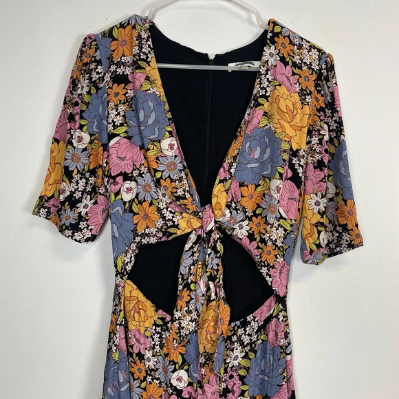 NEW Wayf Dress Womens Small Rosalind Cheetah Print Tie Front Floral Multi NWOT - Picture 3 of 9